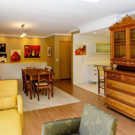 Apartamento Super Agradavel No Centro De Gramado Exterior photo