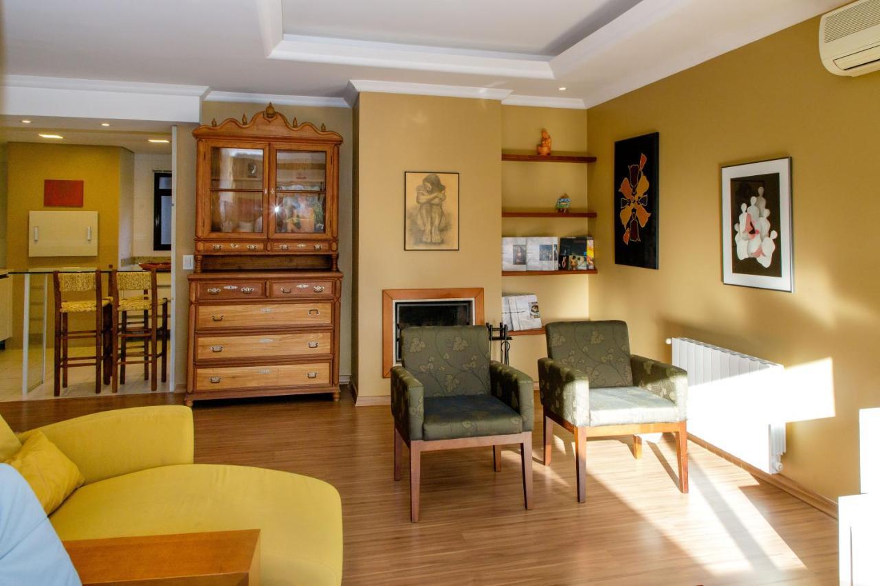 Apartamento Super Agradavel No Centro De Gramado Exterior photo